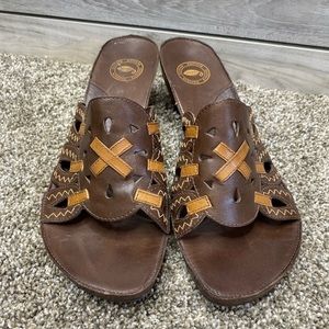 NURTURE BROWN LEATHER WEDGE SANDALS 7